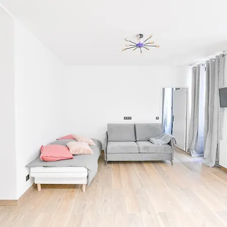 Parking Gratuit - Montmartre Charme & Patio Prive - Sacre-coeur Metro Anvers