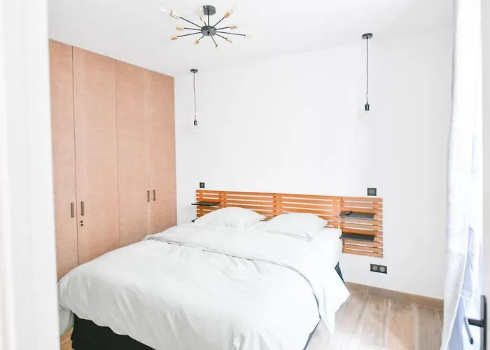 Parking Gratuit - Montmartre Charme & Patio Prive - Sacre-coeur Metro Anvers Paris